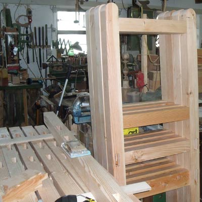St&uuml;hle in Arbeit